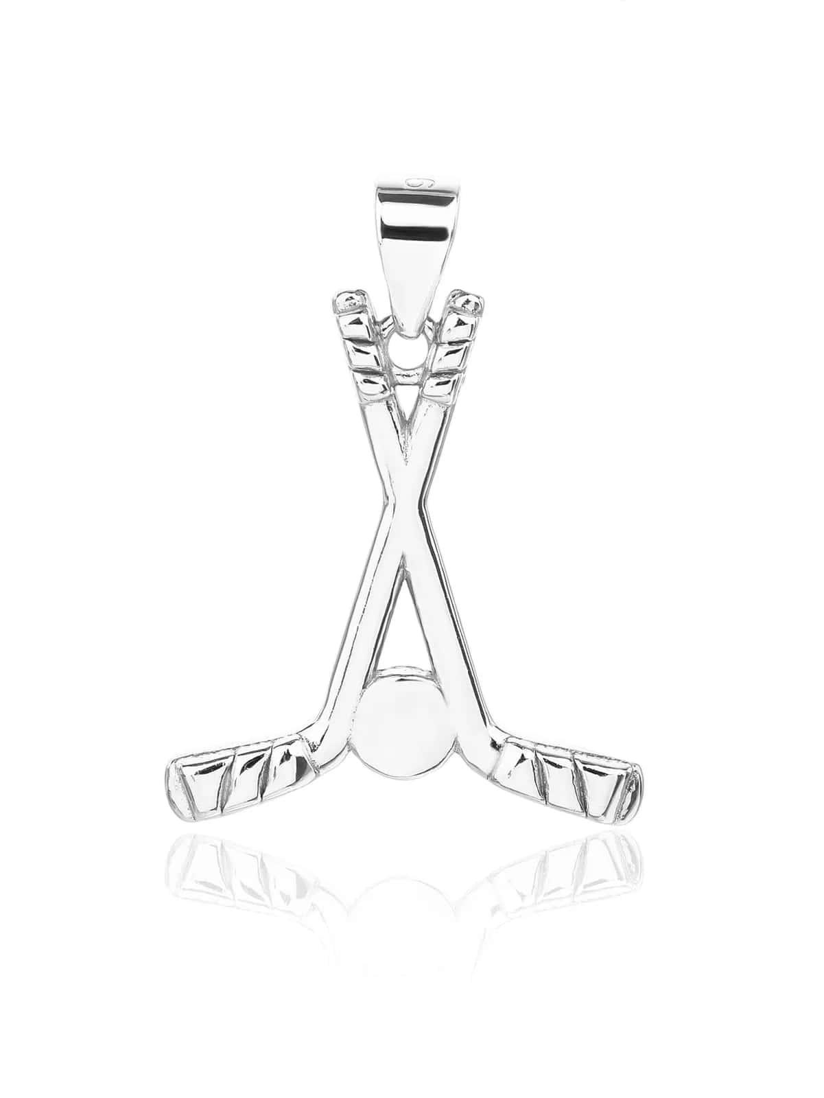 Colgante de plata en forma de palo de hockey sin piedras
